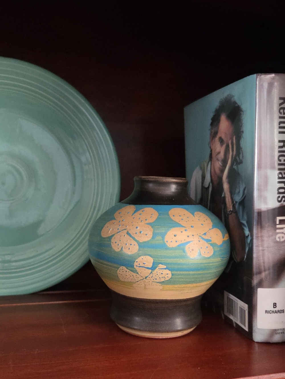 Pacific Stoneware squat flower vase hand-painted by Bennett Welsh.